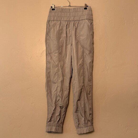 NWOT Free People The Way Joggers in Arctic Mist Size Small - Picture 2 of 6